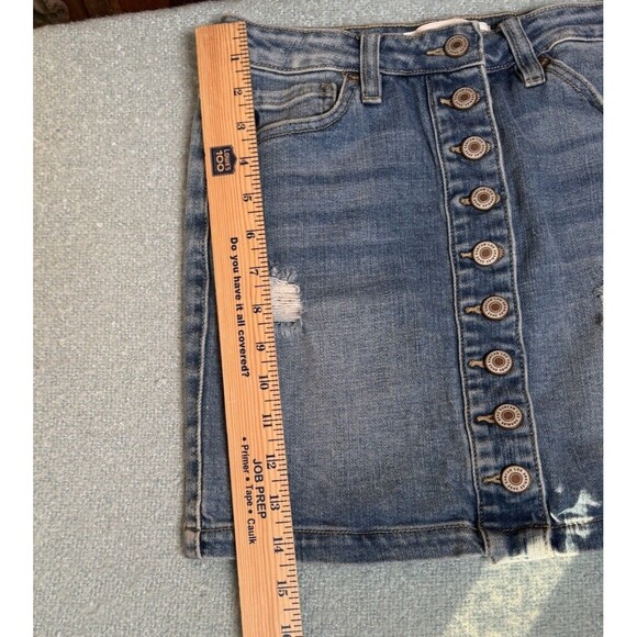 KanCan Cute Distressed Button Front‎ Blue Stretchy Denim Skirt Women's Size 25 - Picture 11 of 13
